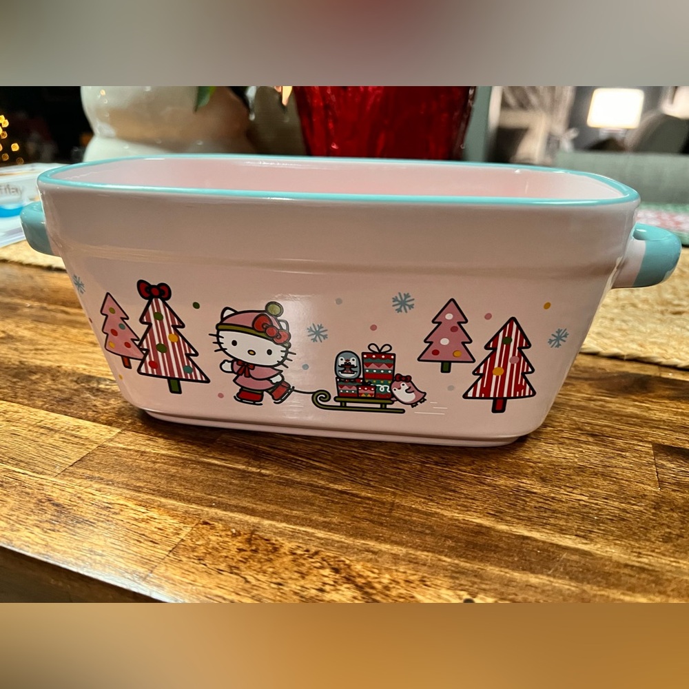 Hello Kitty Pink Ceramic Dishware NWOT #16B